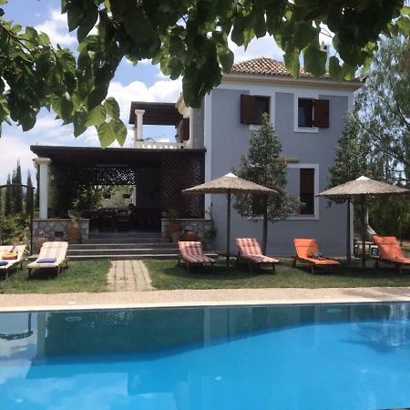 Loy Loy House Villa Koilás Buitenkant foto