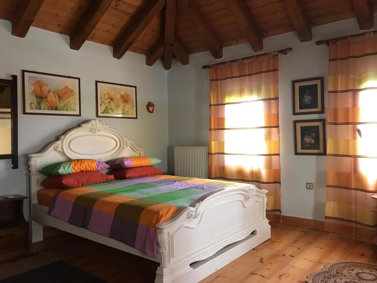 Loy Loy House Villa Koilás Buitenkant foto