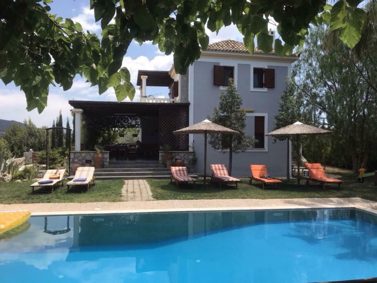 Loy Loy House Villa Koilás Buitenkant foto